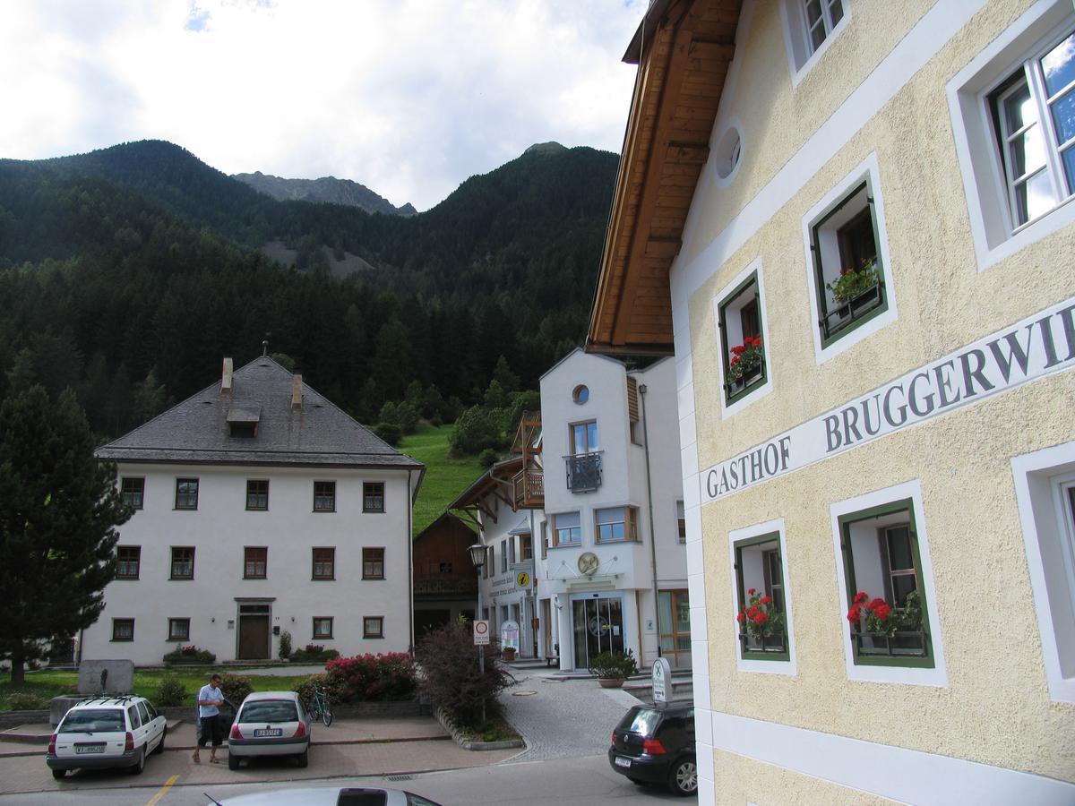 Hotel Bruggerwirt Anterselva di Mezzo Exterior foto